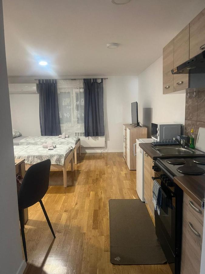 Studio Apartman Nada Zagreb Exterior foto